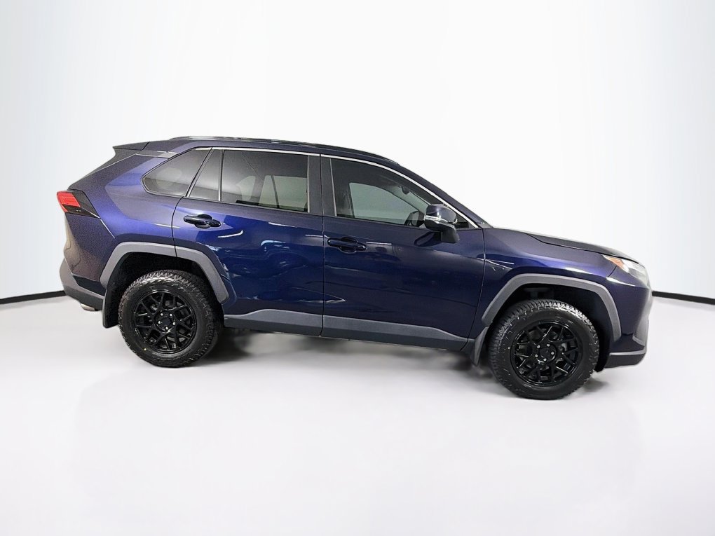 Used 2024 Toyota RAV4 XLE FWD image 11