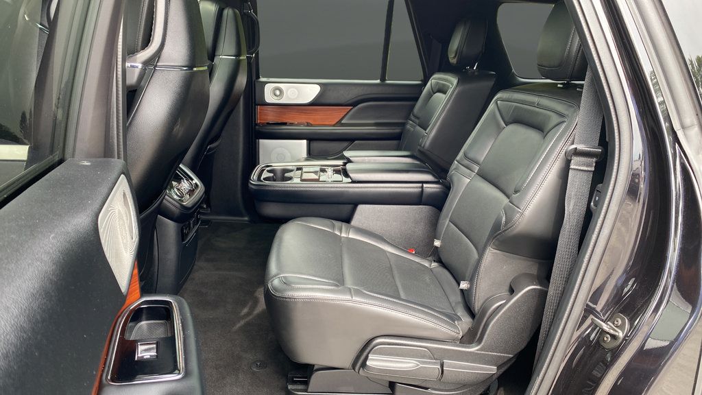 Used 2019 Lincoln Navigator L Reserve w/ Cargo Package AWD/4WD image 23