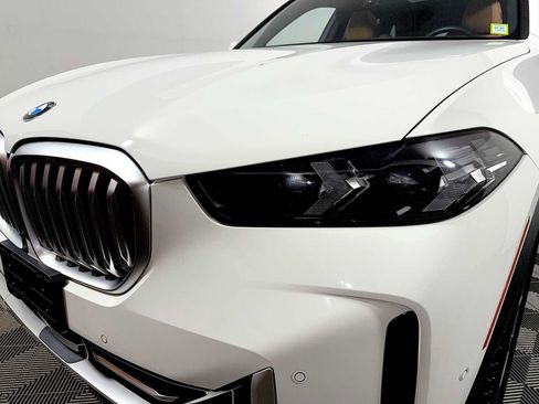 Used 2024 BMW X5 xDrive40i w/ Parking Assistance Package AWD/4WD image 26