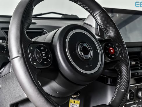 New 2025 INEOS Grenadier Fieldmaster Edition image 16