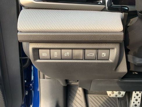 New 2026 Toyota Camry SE FWD image 27