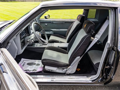 Used 1987 Buick Regal Coupe RWD image 36