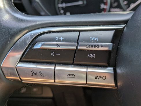 Used 2023 MAZDA MAZDA3 s image 23