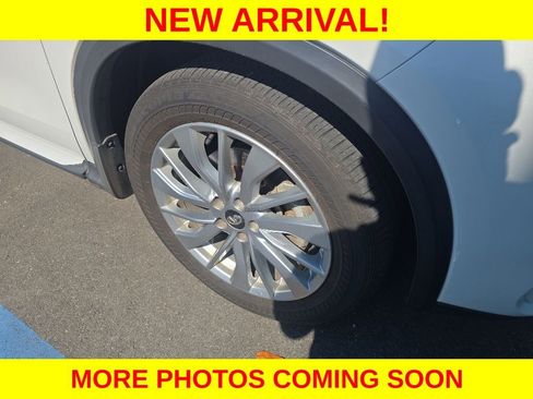 Used 2023 INFINITI QX50 Luxe AWD/4WD image 11