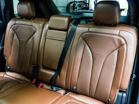 Used 2022 Lincoln Nautilus Reserve image 41