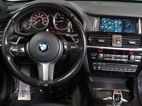 Used 2017 BMW X3 sDrive28i image 17