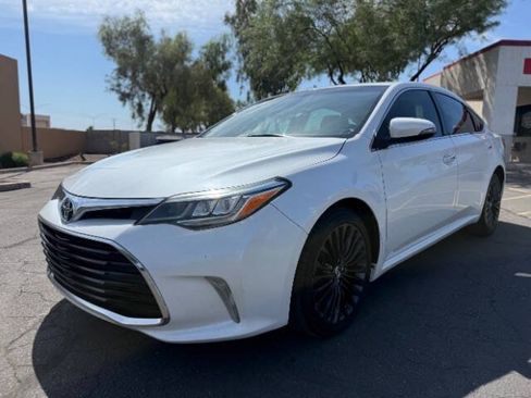 Used 2016 Toyota Avalon Touring FWD image 7