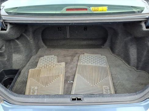 Used 2002 Toyota Camry XLE image 8