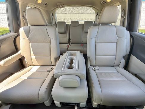 Used 2013 Honda Odyssey EX-L image 17