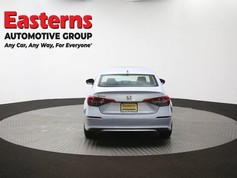 Used 2022 Honda Civic EX image 36