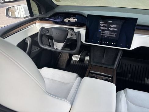 Used 2022 Tesla Model X AWD/4WD image 14