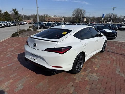 Used 2023 Acura Integra A-Spec image 14