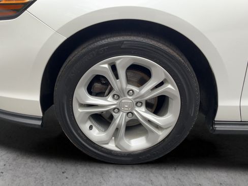 Used 2023 Honda Accord LX image 27
