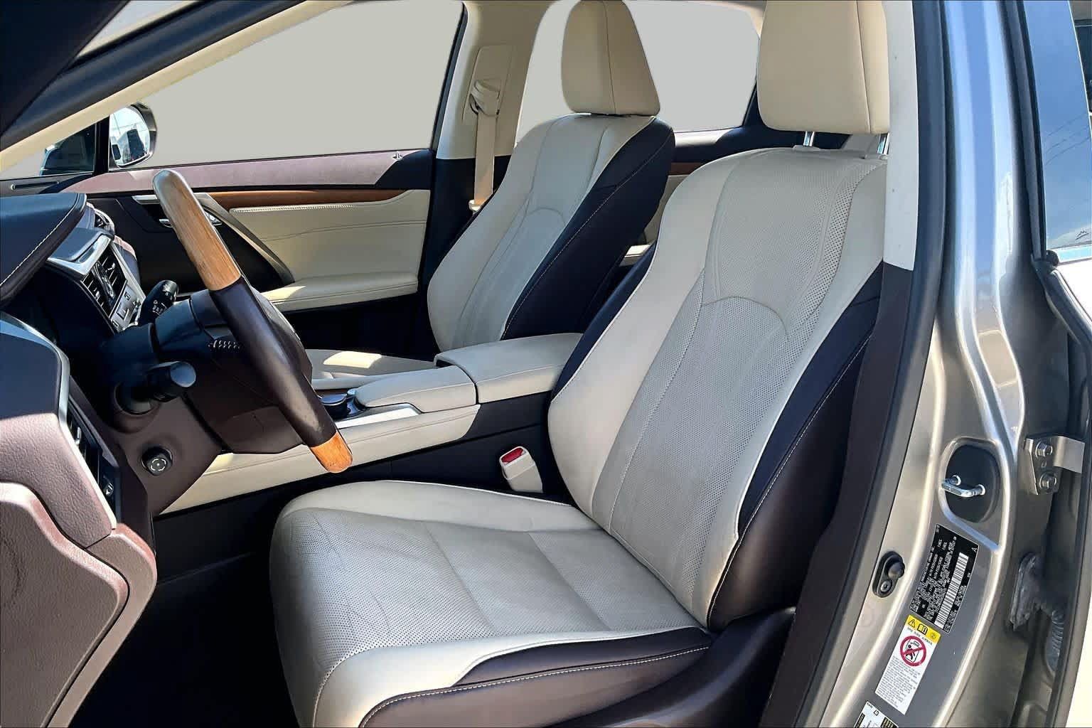 Used 2017 Lexus RX 350 FWD w/ Premium Package image 7
