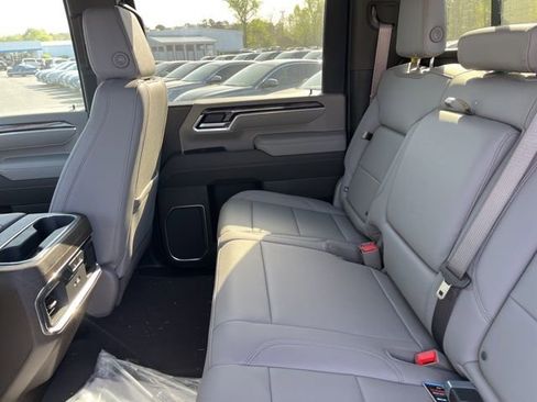 New 2026 Chevrolet Silverado 2500 LTZ w/ Z71 Chrome Sport Edition AWD/4WD image 12