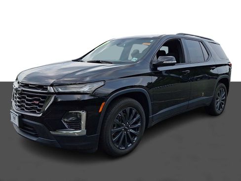 Used 2023 Chevrolet Traverse RS AWD/4WD image 3