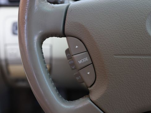 Used 2002 Lexus LS 430 image 31