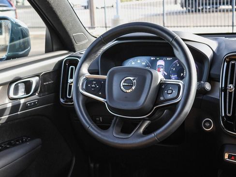 Used 2022 Volvo XC40 T5 Inscription w/ Advanced Package AWD/4WD image 27