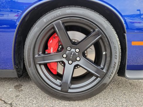 Used 2020 Dodge Challenger SRT Hellcat image 8