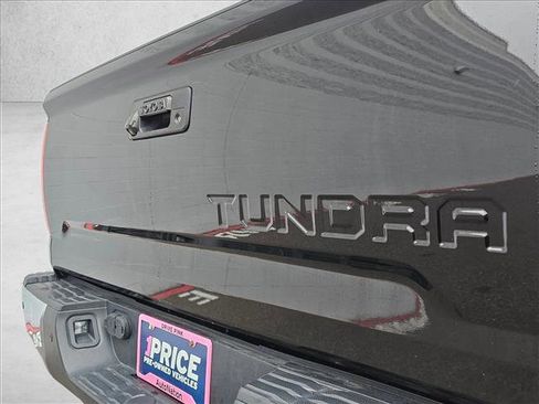 Used 2016 Toyota Tundra SR5 image 12