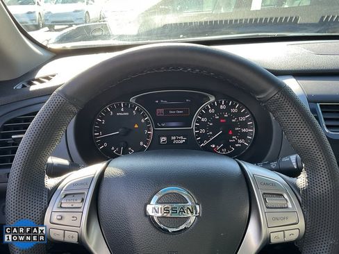 Used 2013 Nissan Altima 2.5 SL w/ Technology Pkg image 46