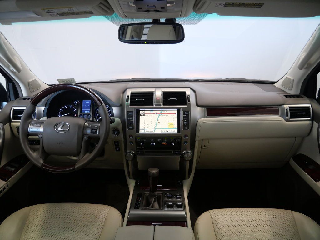 Used 2013 Lexus GX 460 Premium AWD/4WD image 17