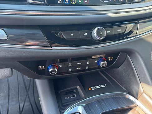 Used 2023 Buick Enclave Essence w/ Experience Buick Package image 26