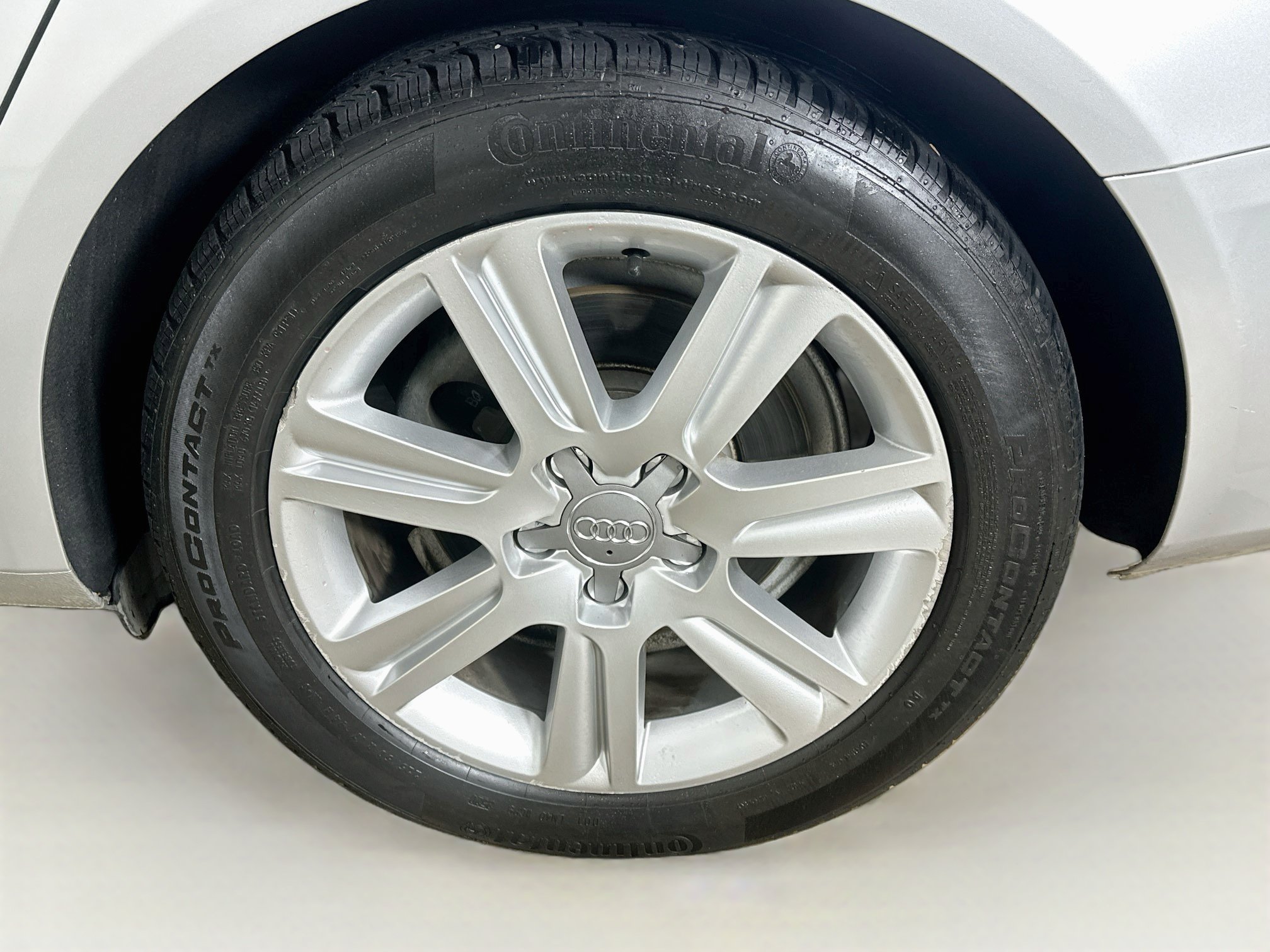 Used 2011 Audi A4 2.0T Premium FWD image 11