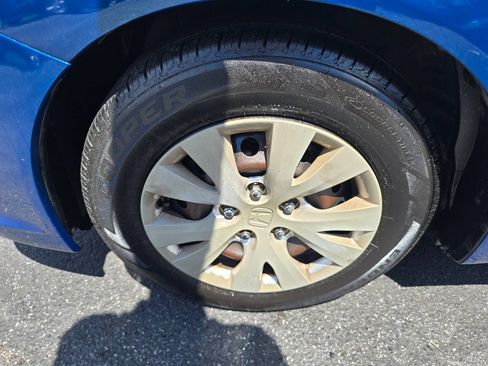 Used 2012 Honda Civic LX image 10