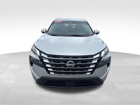 Certified 2024 Nissan Rogue SV w/ SV Premium Package FWD image 8