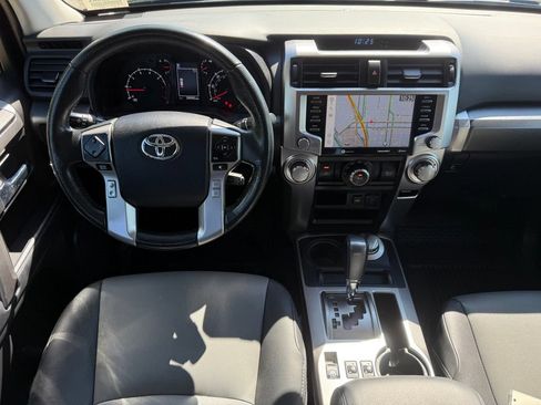 Used 2024 Toyota 4Runner SR5 Premium AWD/4WD image 17