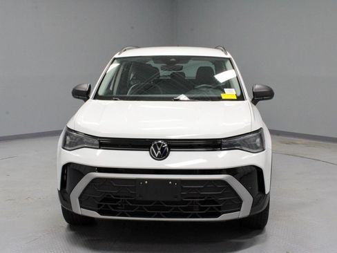Used 2025 Volkswagen Taos S AWD/4WD image 6