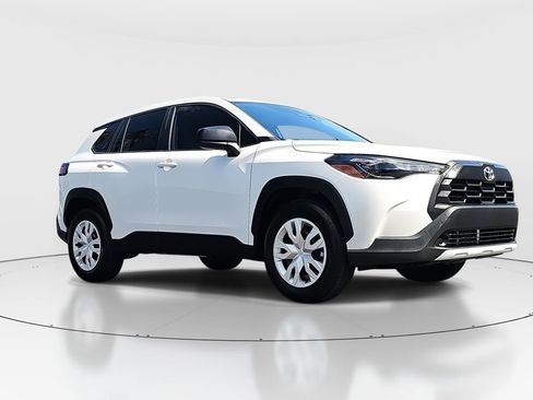 Certified 2026 Toyota Corolla Cross L FWD image 3
