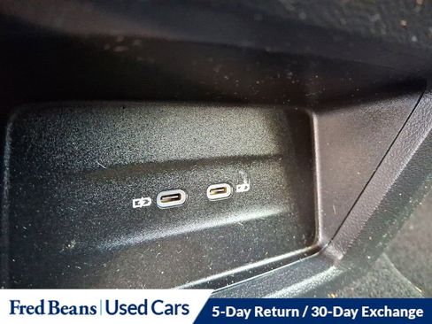 Certified 2025 Volkswagen Atlas SE image 14