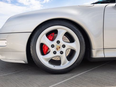 Used 1997 Porsche 911 Carrera 4S AWD/4WD image 13