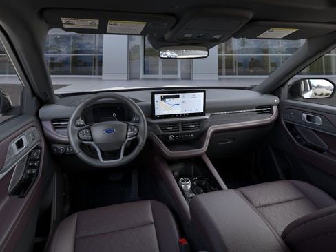 New 2026 Ford Explorer Platinum RWD image 9