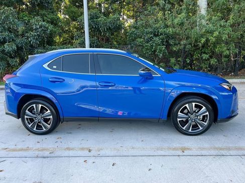 Certified 2024 Lexus UX 250h 250h Premium image 8