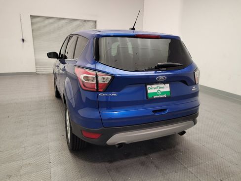 Used 2017 Ford Escape SE AWD/4WD image 6