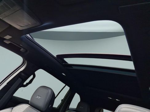 New 2026 Buick Enclave Sport Touring w/ Power Package FWD image 18