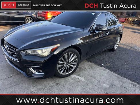 Used 2021 INFINITI Q50 Luxe image 1