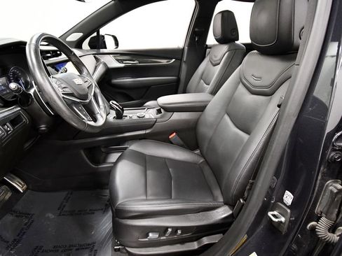 Used 2022 Cadillac XT5 Sportv AWD/4WD image 14