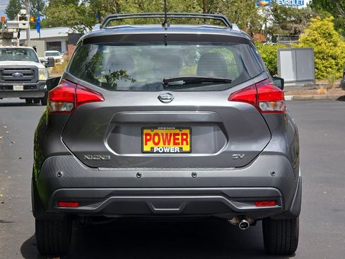 Used 2020 Nissan Kicks SV w/ Exterior Package FWD image 5