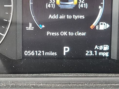 Used 2020 Land Rover Range Rover Velar R-Dynamic S image 5