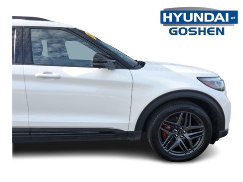 Used 2025 Ford Explorer ST image 10