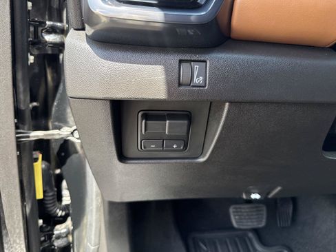 Used 2026 GMC Canyon AT4 w/ AT4 Premium Package AWD/4WD image 19