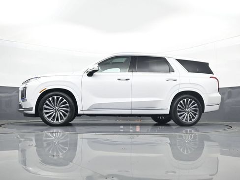 Certified 2025 Hyundai Palisade Calligraphy AWD/4WD image 29