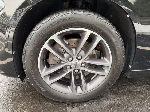 Used 2018 Dodge Charger GT image 12