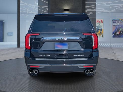 Used 2023 GMC Yukon XL Denali Ultimate image 5