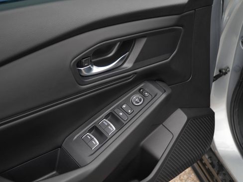Used 2024 Honda Accord EX image 12