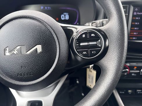 Used 2023 Kia Soul LX w/ Option Group 015 image 14